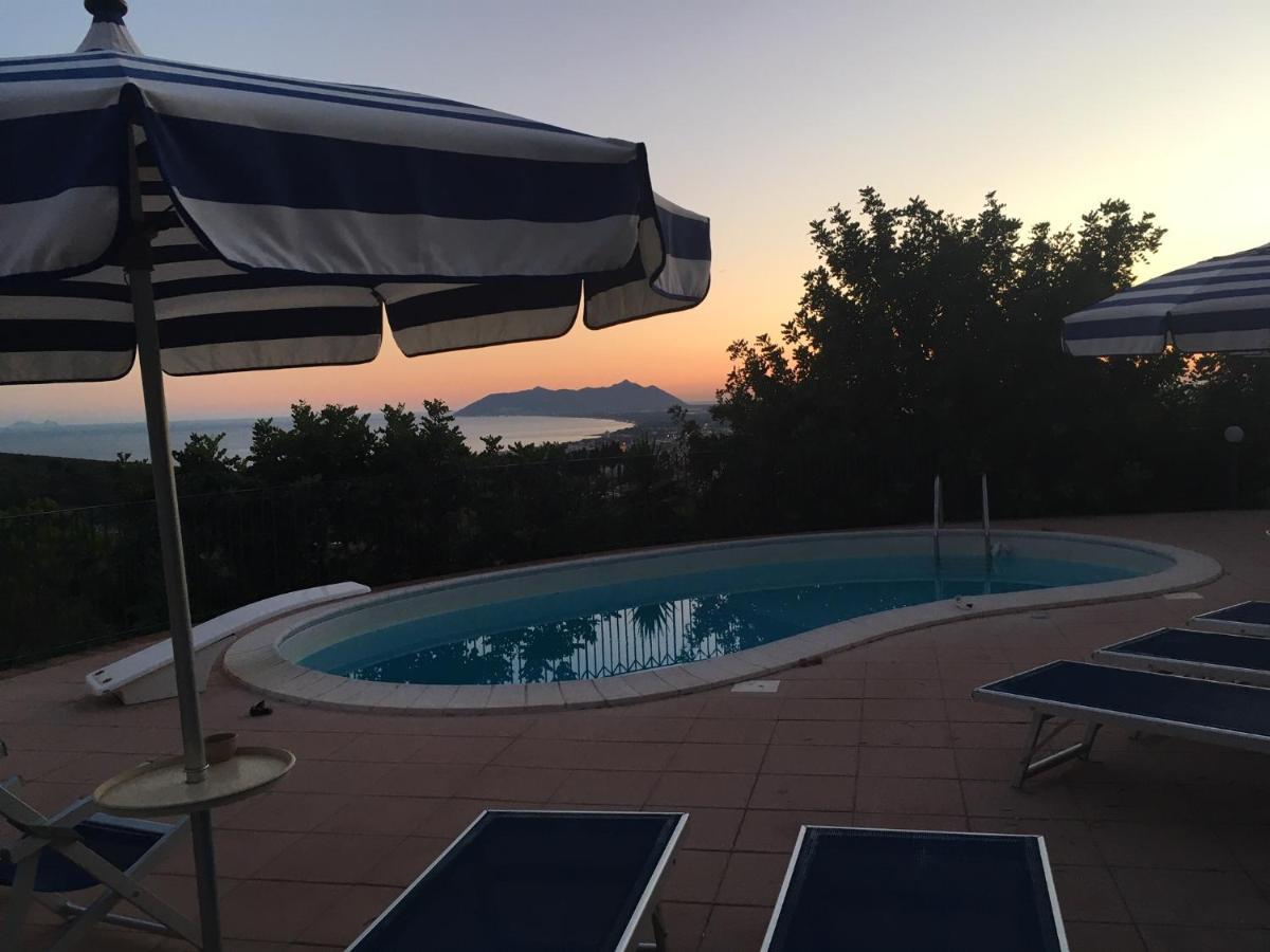 Villa "Ai Galli" Terracina Dış mekan fotoğraf